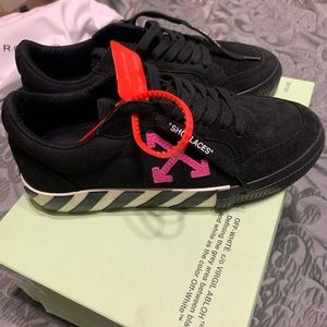 OFF-WHITE CANVAS LOW VULCANIZED SNEAKERS